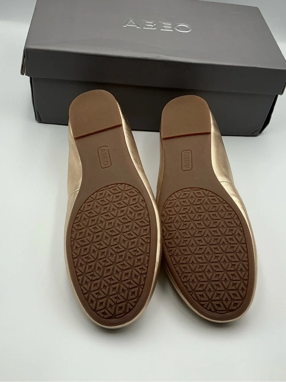 ABEO PROMENADE Metallic Gold Women’s Flats